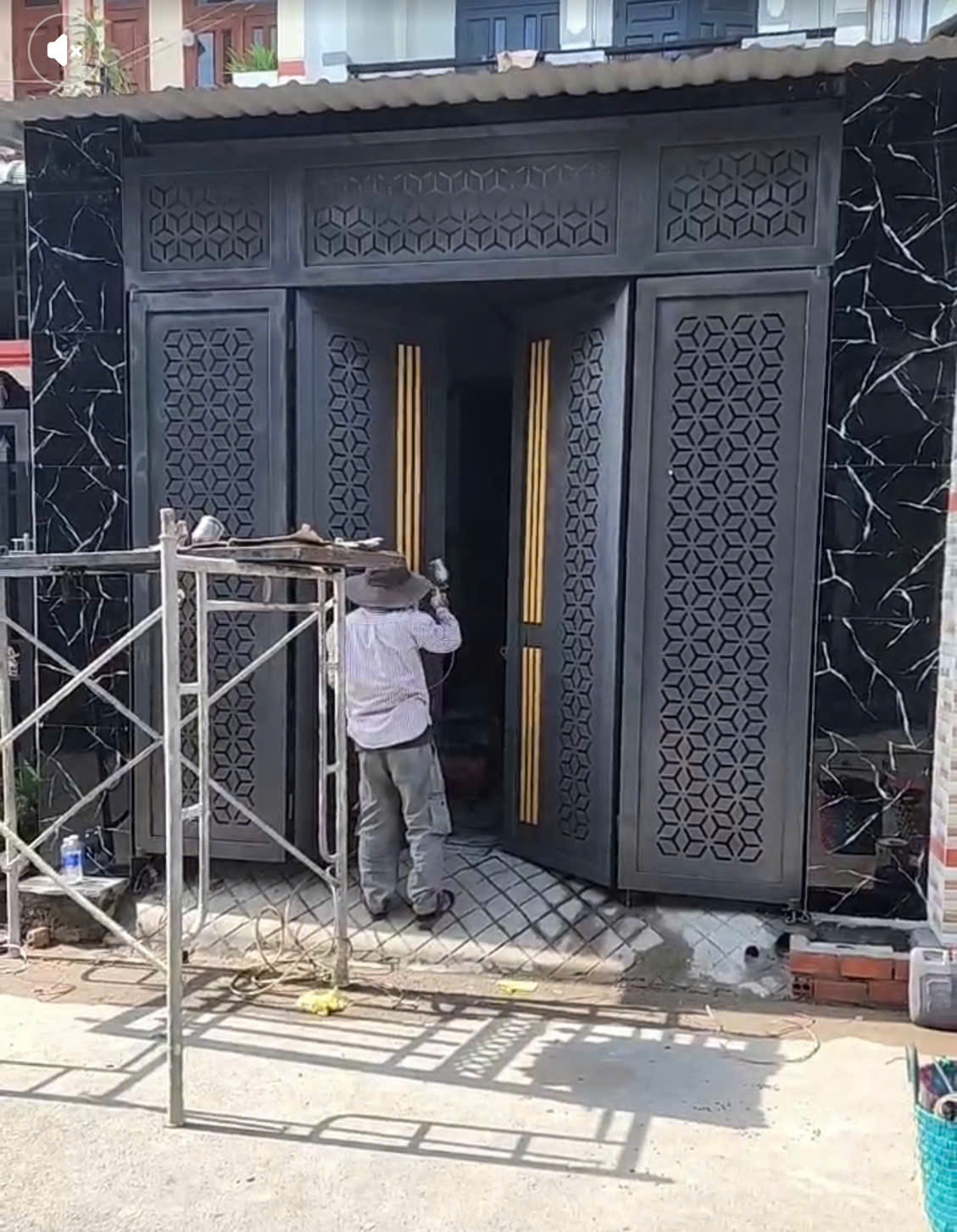 Bảng Giá Thi Công Cửa Sắt Mới Nhất 2026